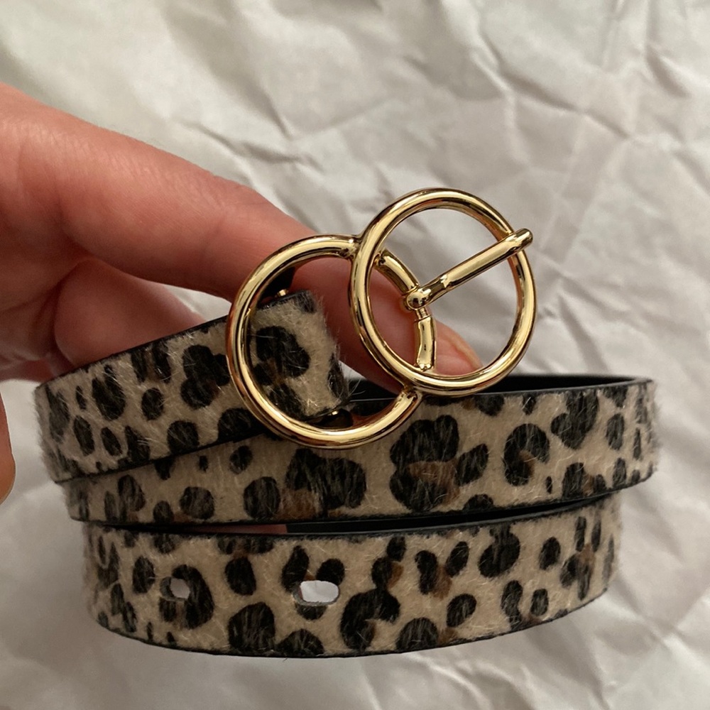 NWOT double circle belt